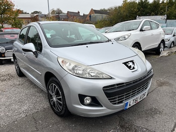 Peugeot - 207