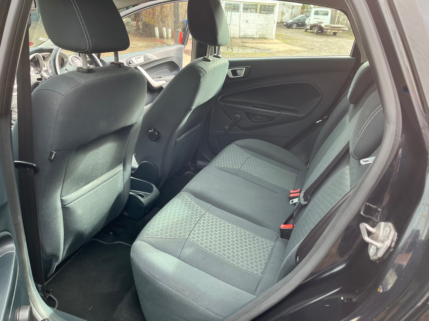 Used Ford Fiesta 2012 for sale - 76347099: Photo 10