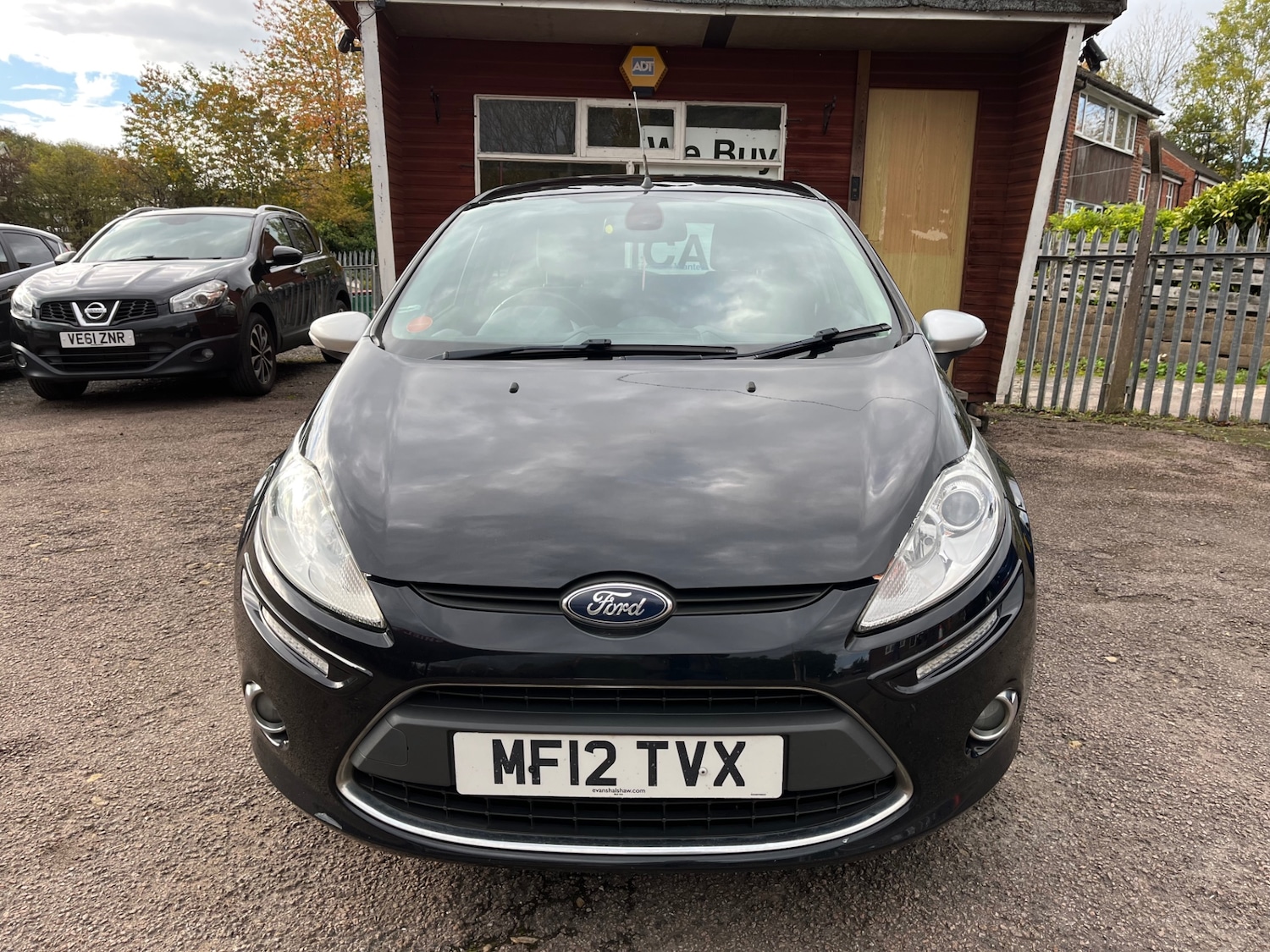 Used Ford Fiesta 2012 for sale - 76347099: Photo 2