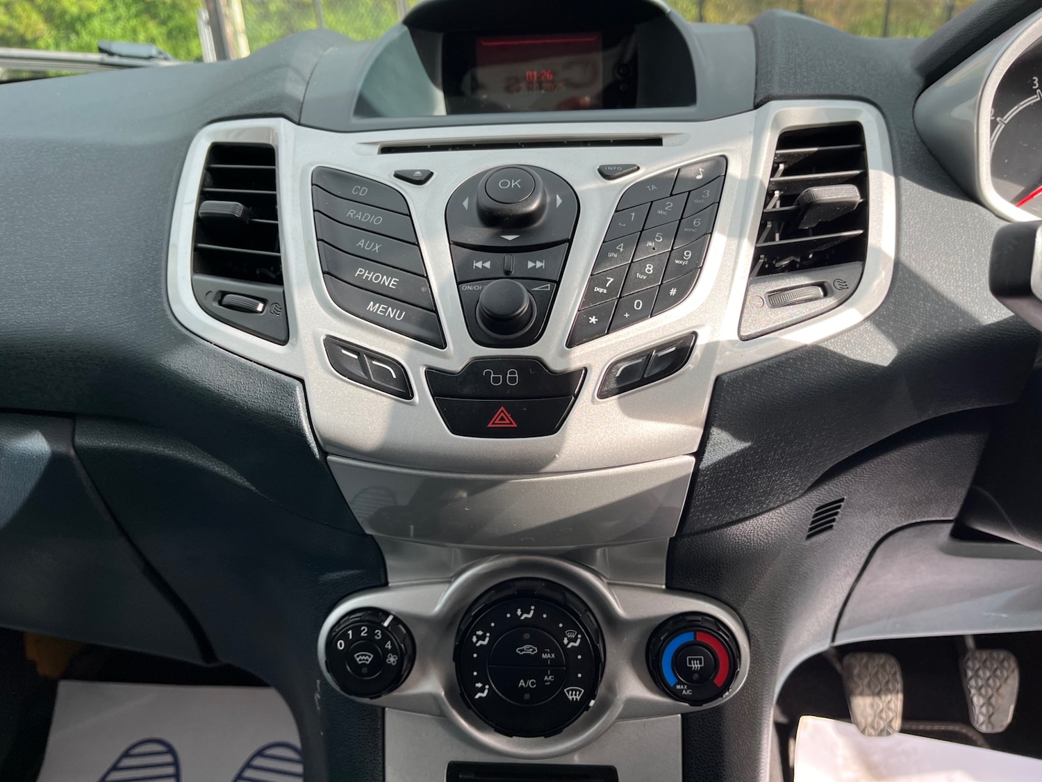 Used Ford Fiesta 2012 for sale - 76347099: Photo 21