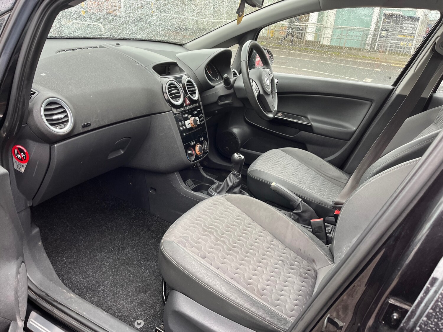 Used Vauxhall Corsa 2014 for sale - 77718944: Photo 11