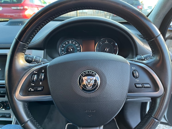 Used Jaguar XF 2014 for sale - 76187316: Photo 19