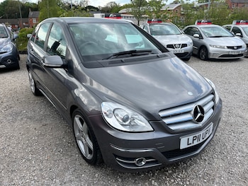 Used Mercedes-Benz B Class 2011 for sale - 78469013: Photo