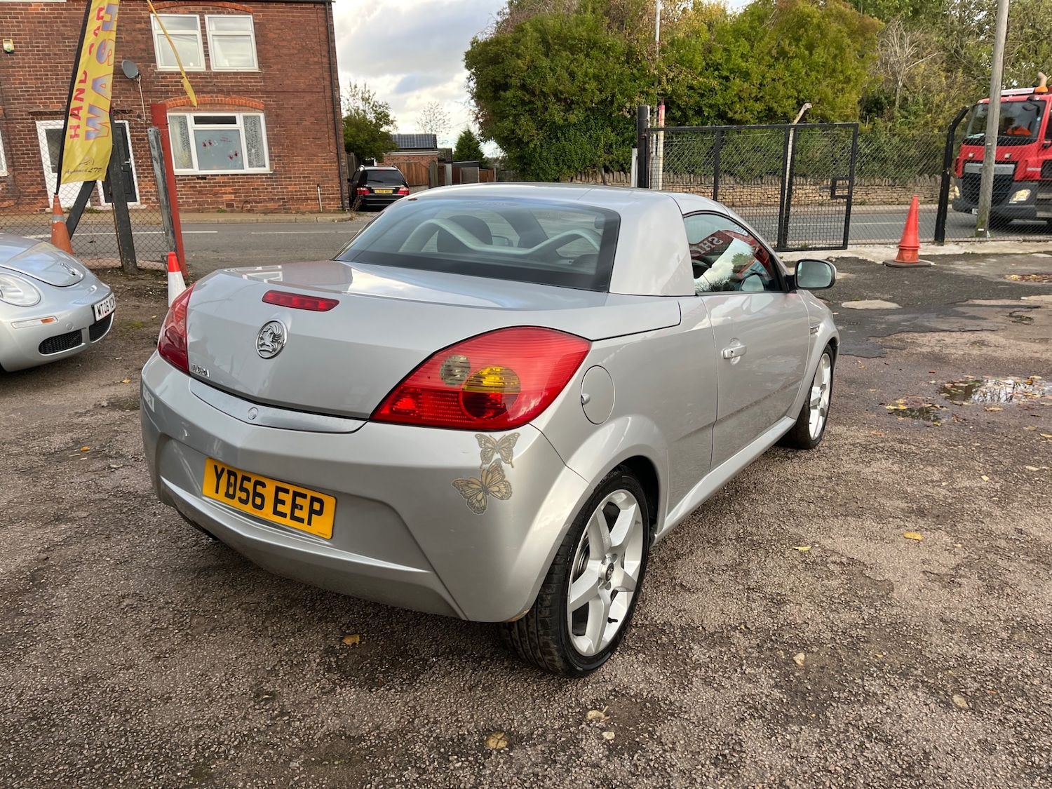 Used Vauxhall Tigra 2006 for sale - 76384971: Photo 6