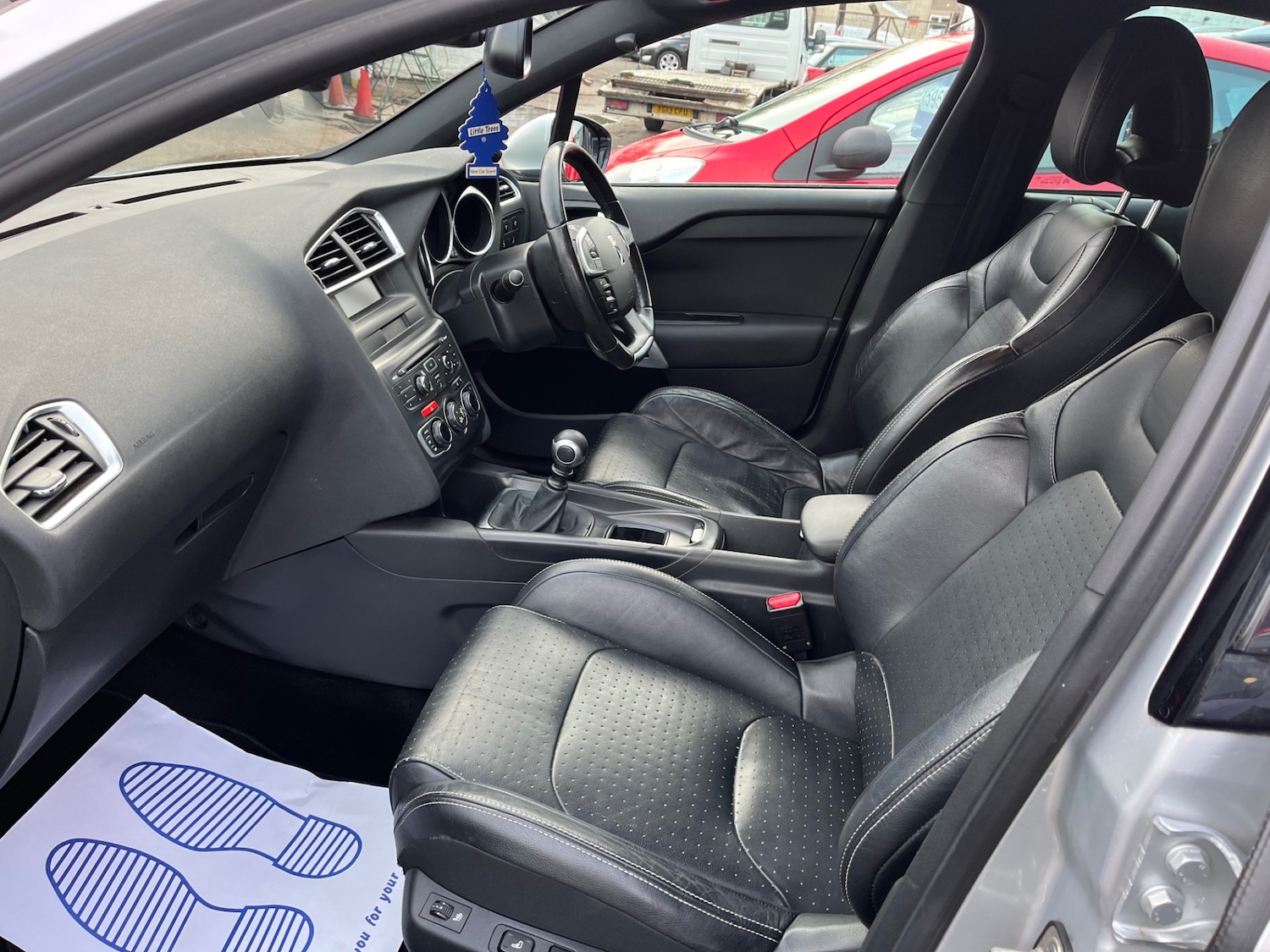 Used Citroen DS4 2011 for sale - 76797206: Photo 11