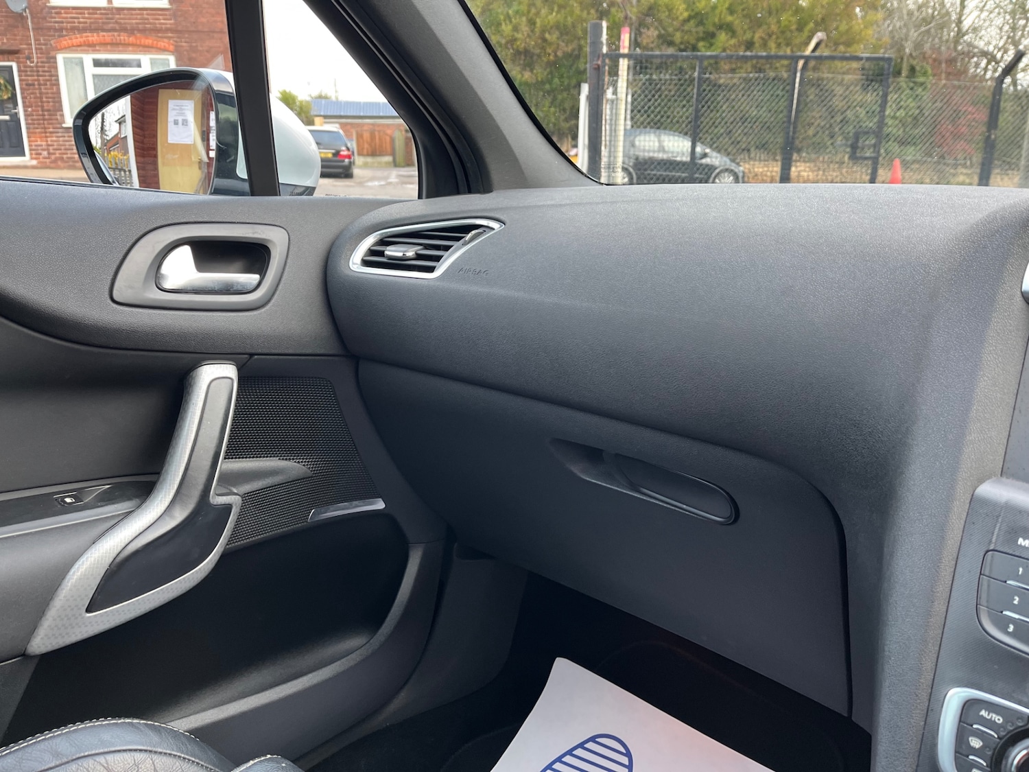 Used Citroen DS4 2011 for sale - 76797206: Photo 13