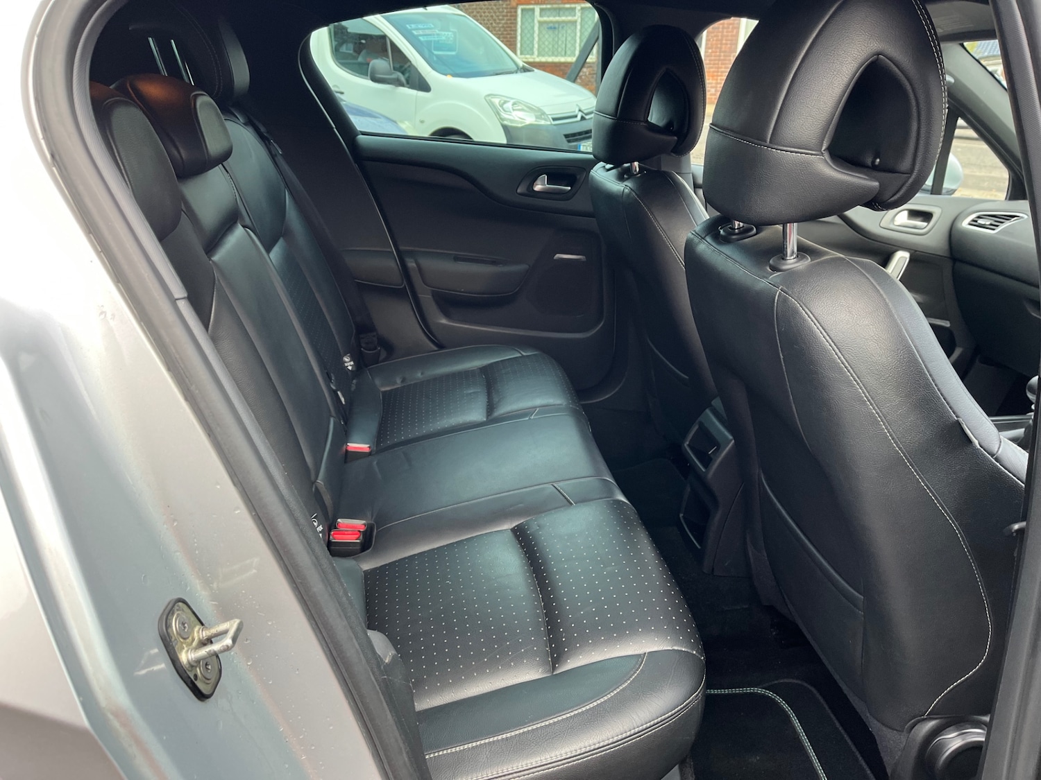 Used Citroen DS4 2011 for sale - 76797206: Photo 8