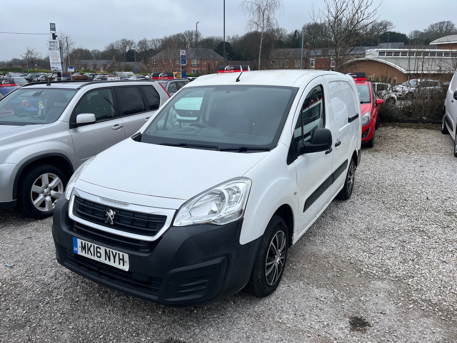 Used Peugeot Partner 2016 for sale - 77807499: Photo 3