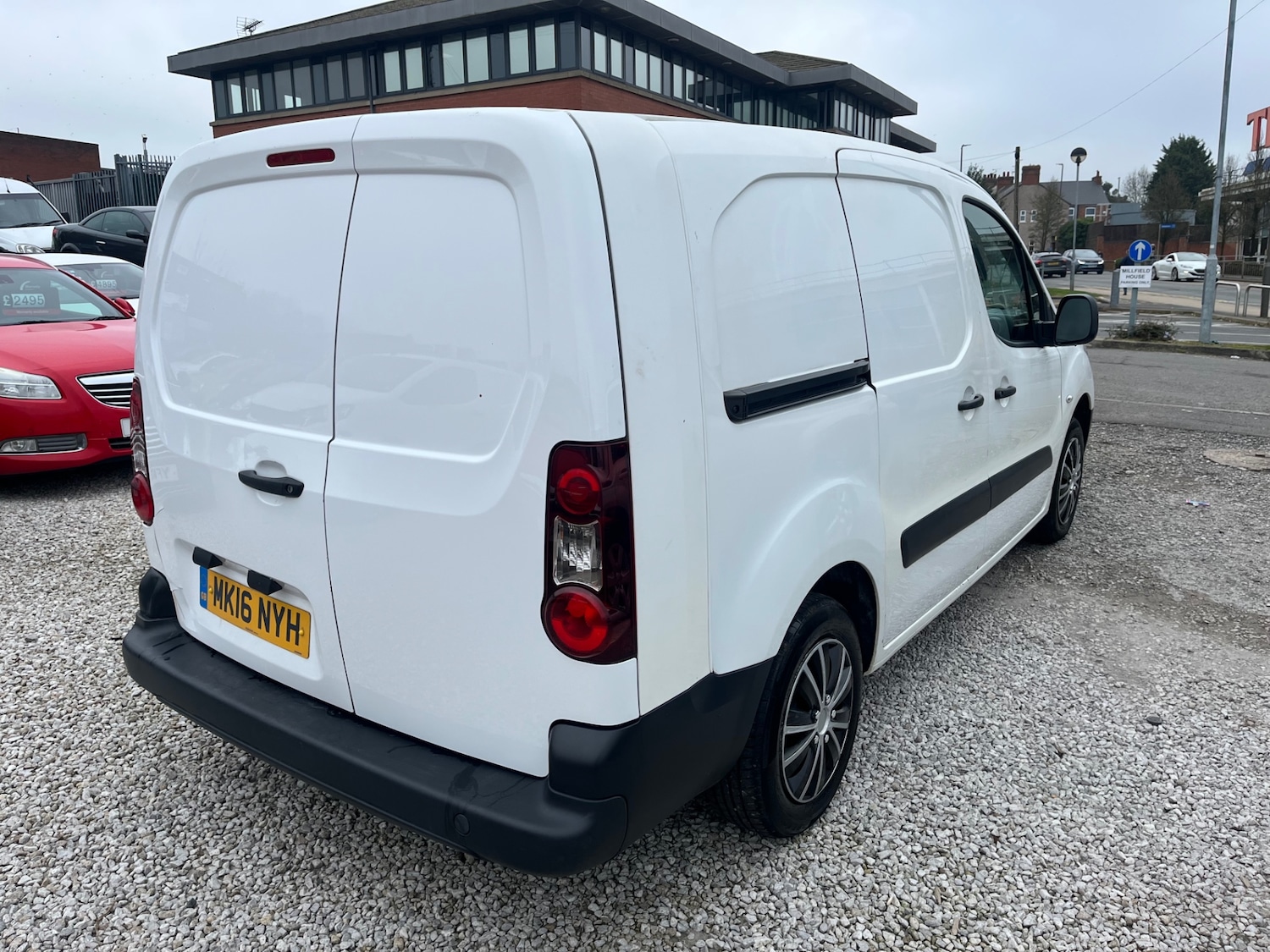 Used Peugeot Partner 2016 for sale - 77807499: Photo 6