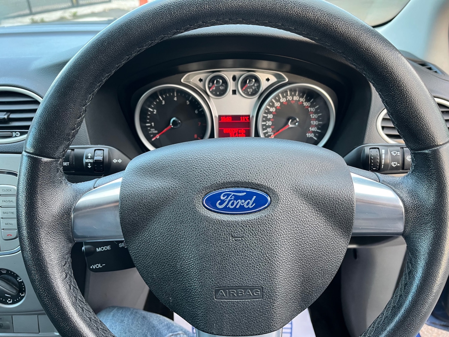 Used Ford Focus 2009 for sale - 76385158: Photo 17