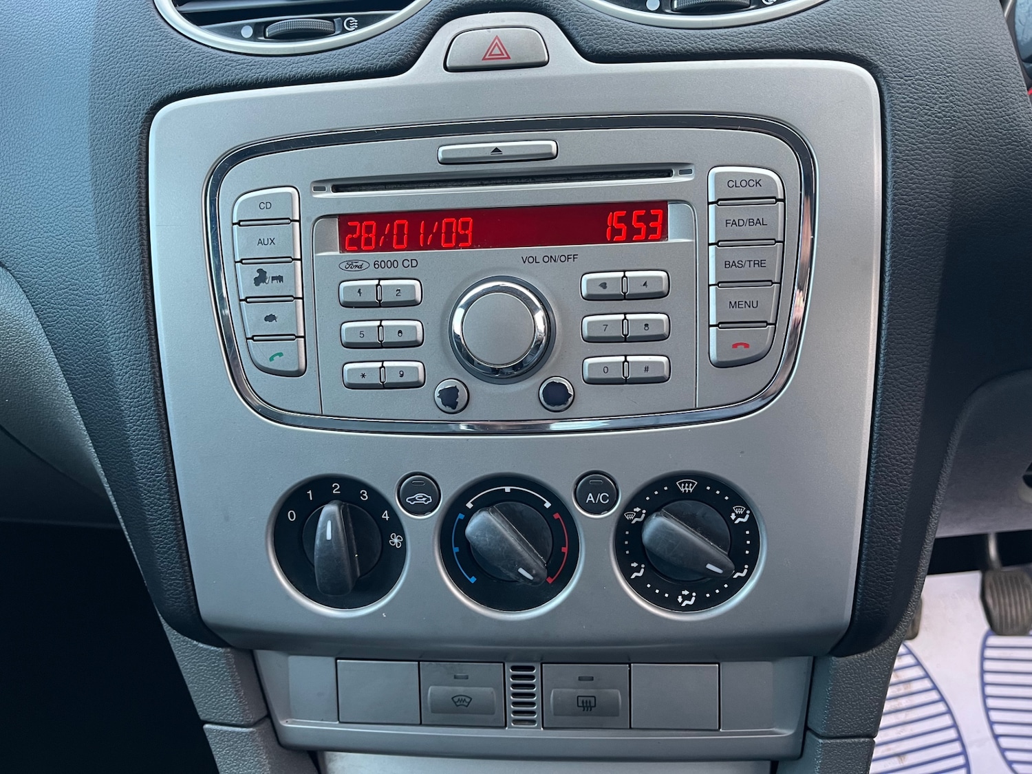 Used Ford Focus 2009 for sale - 76385158: Photo 19