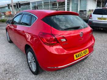 Used Vauxhall Astra 2015 for sale - 74933102: Photo