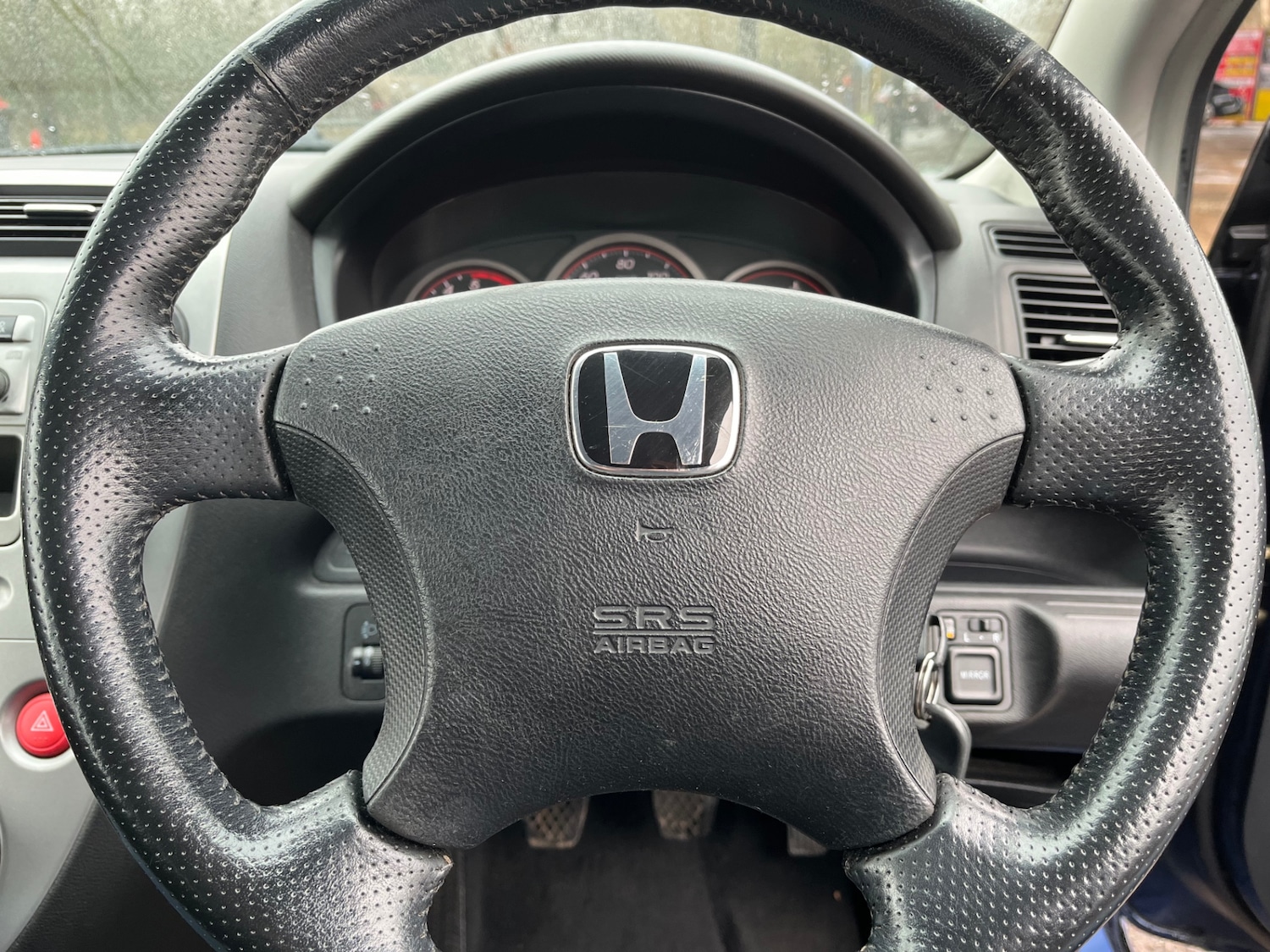 Used Honda Civic 2004 for sale - 77718345: Photo 16