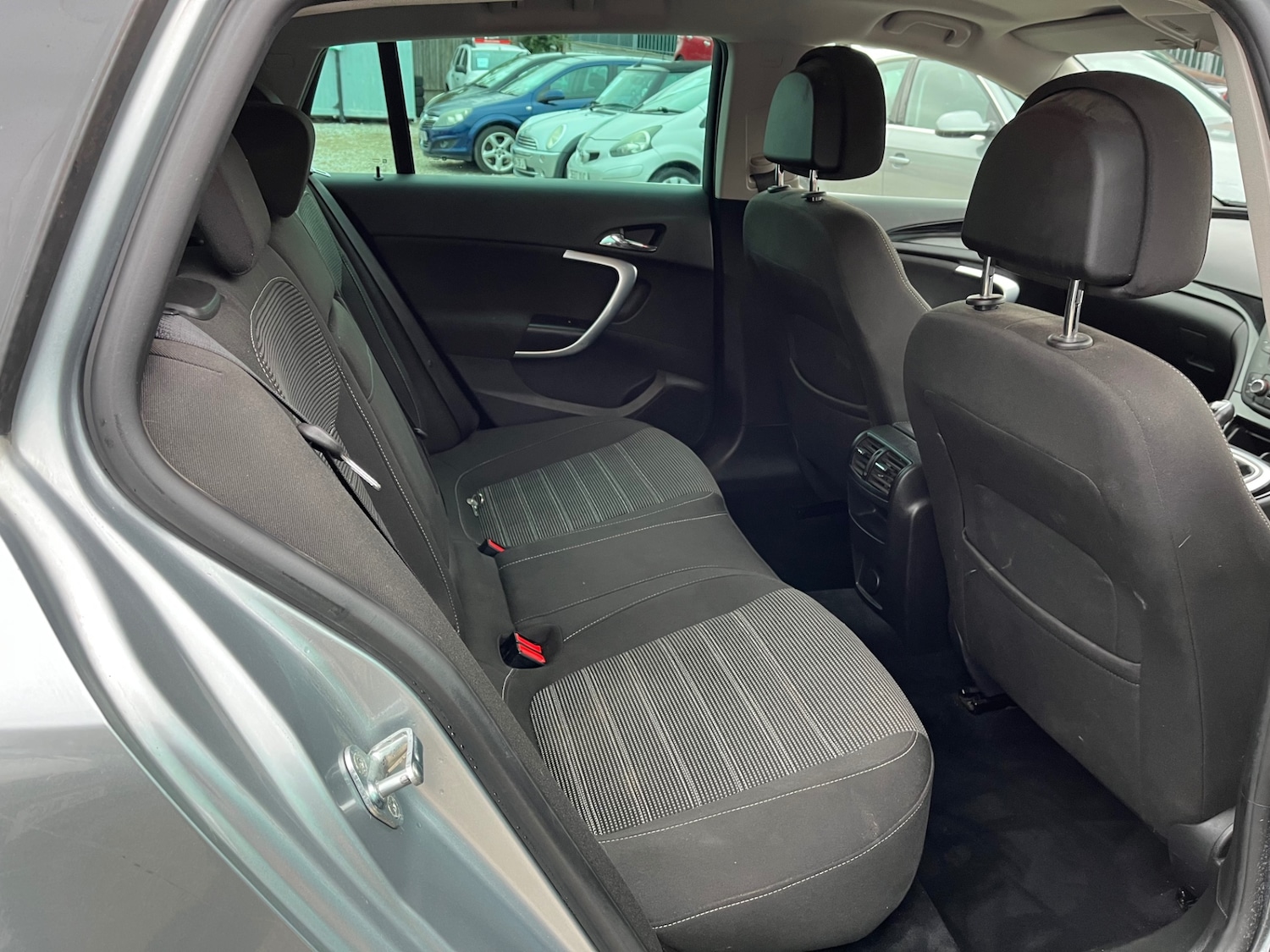 Used Vauxhall Insignia 2012 for sale - 76454800: Photo 8