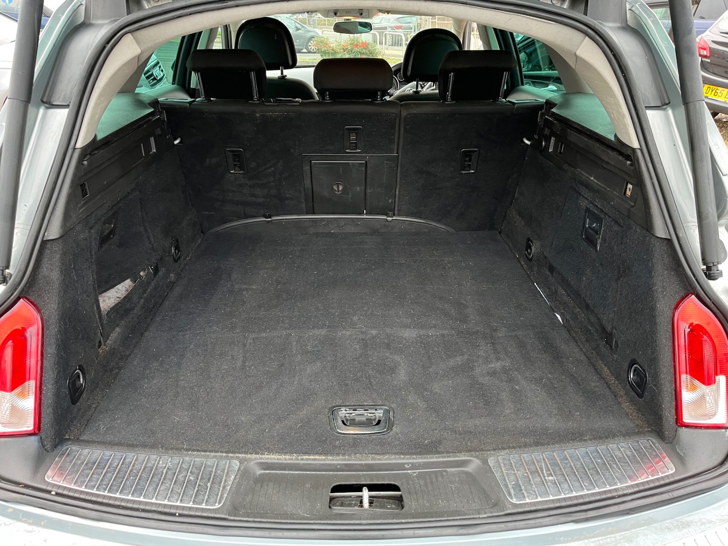 Used Vauxhall Insignia 2012 for sale - 76454800: Photo 9