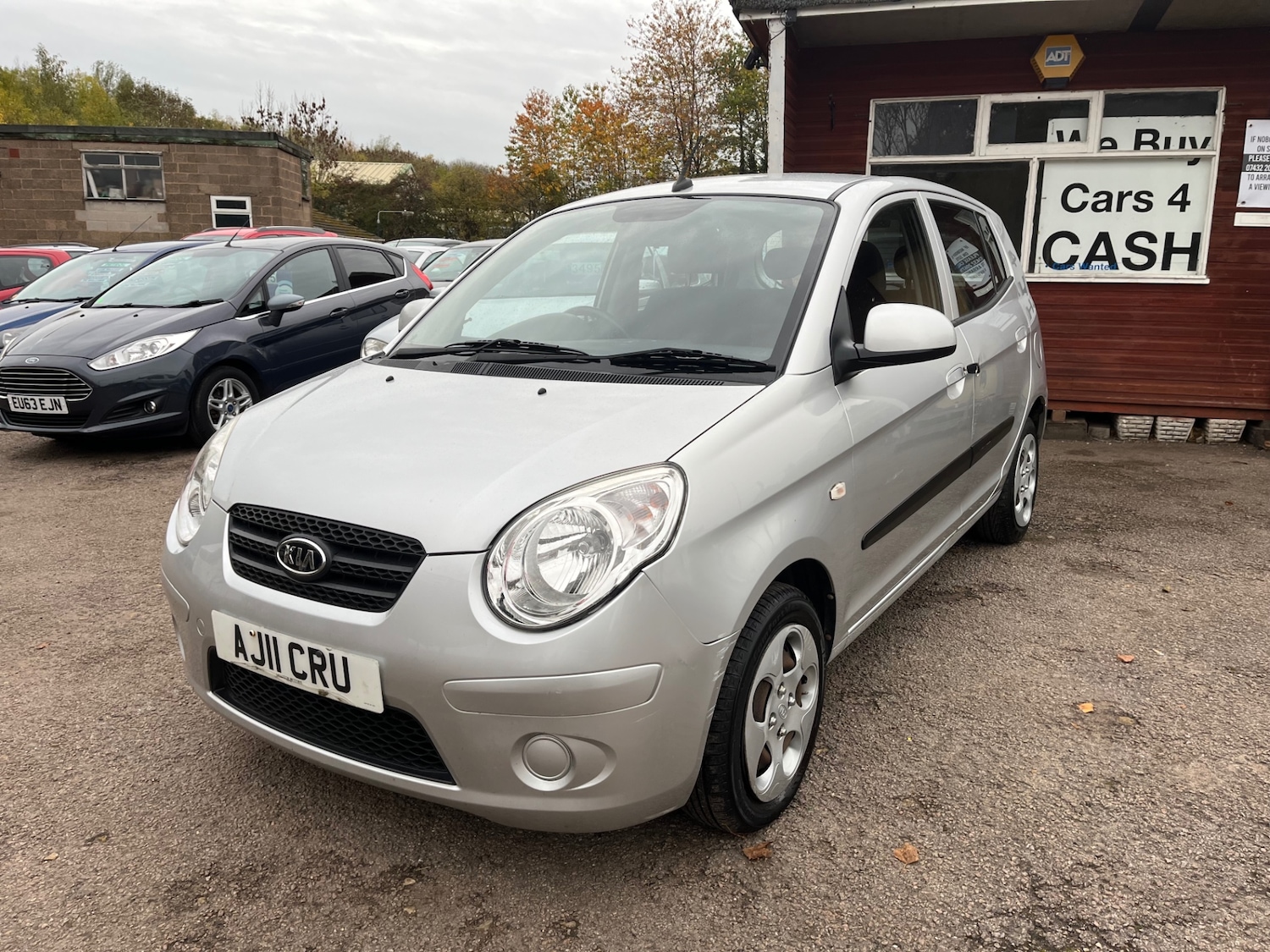 Used Kia Picanto 2011 for sale - 76418543: Photo 3