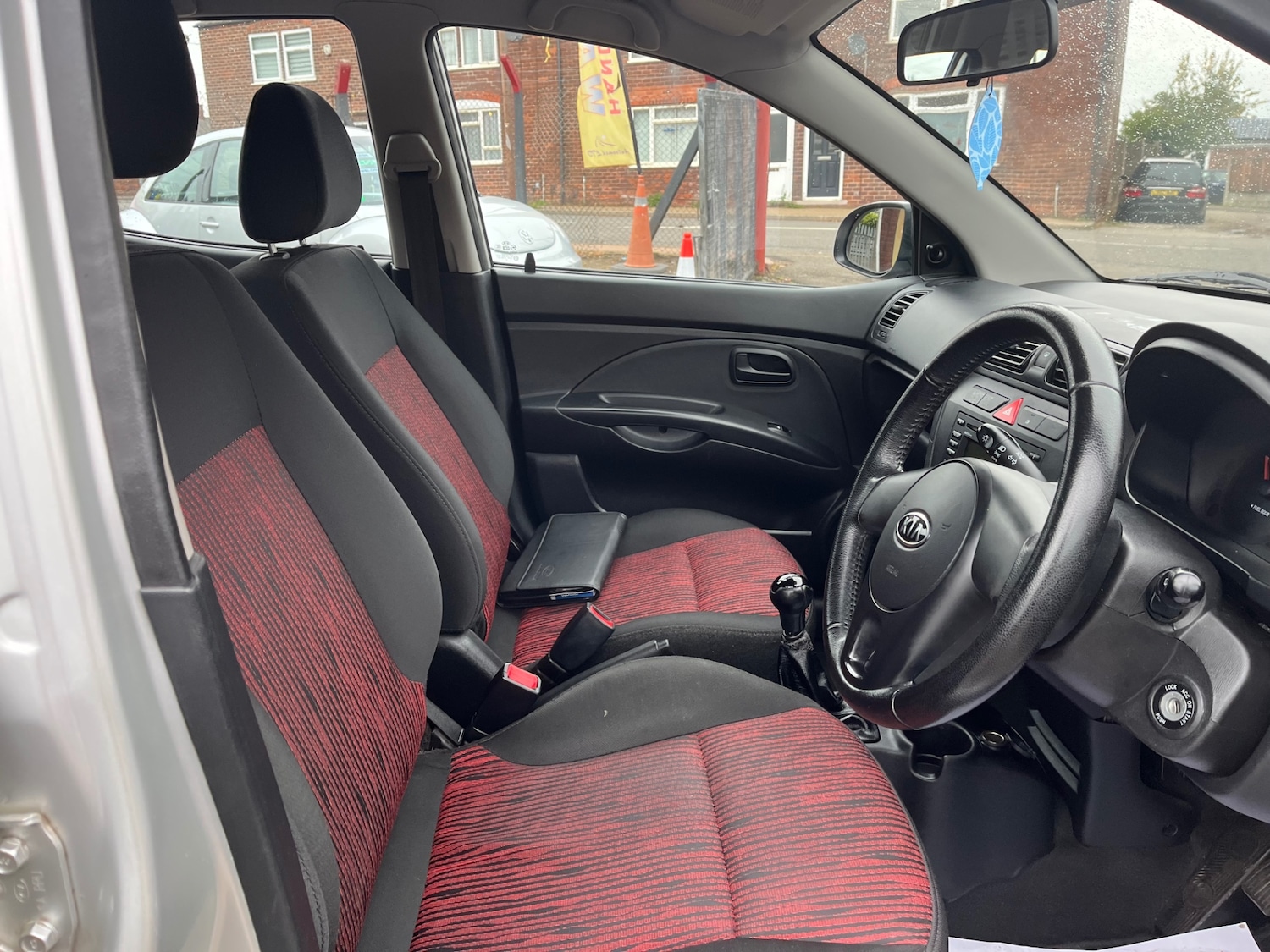 Used Kia Picanto 2011 for sale - 76418543: Photo 7