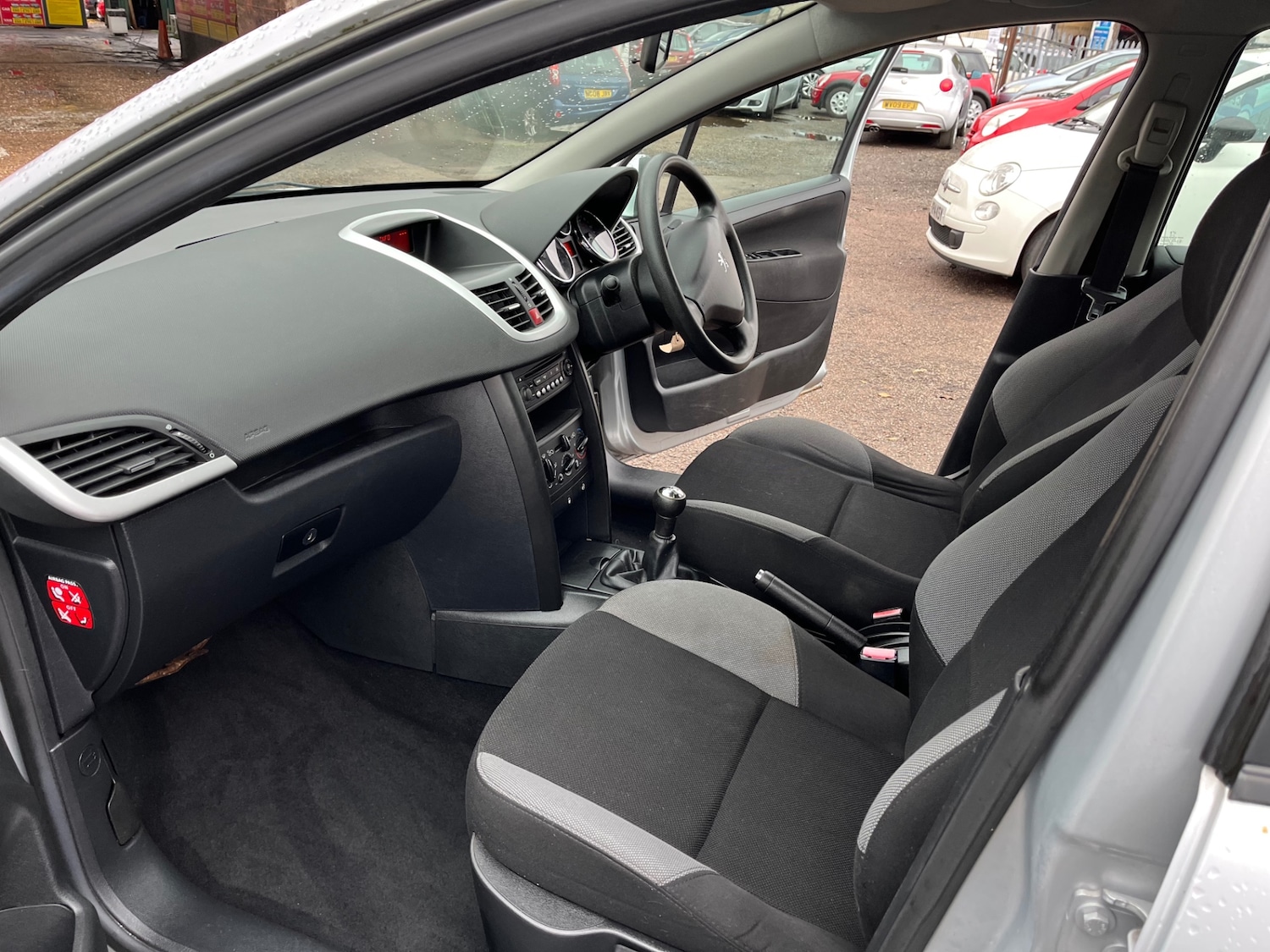 Used Peugeot 207 2007 for sale - 76545499: Photo 11