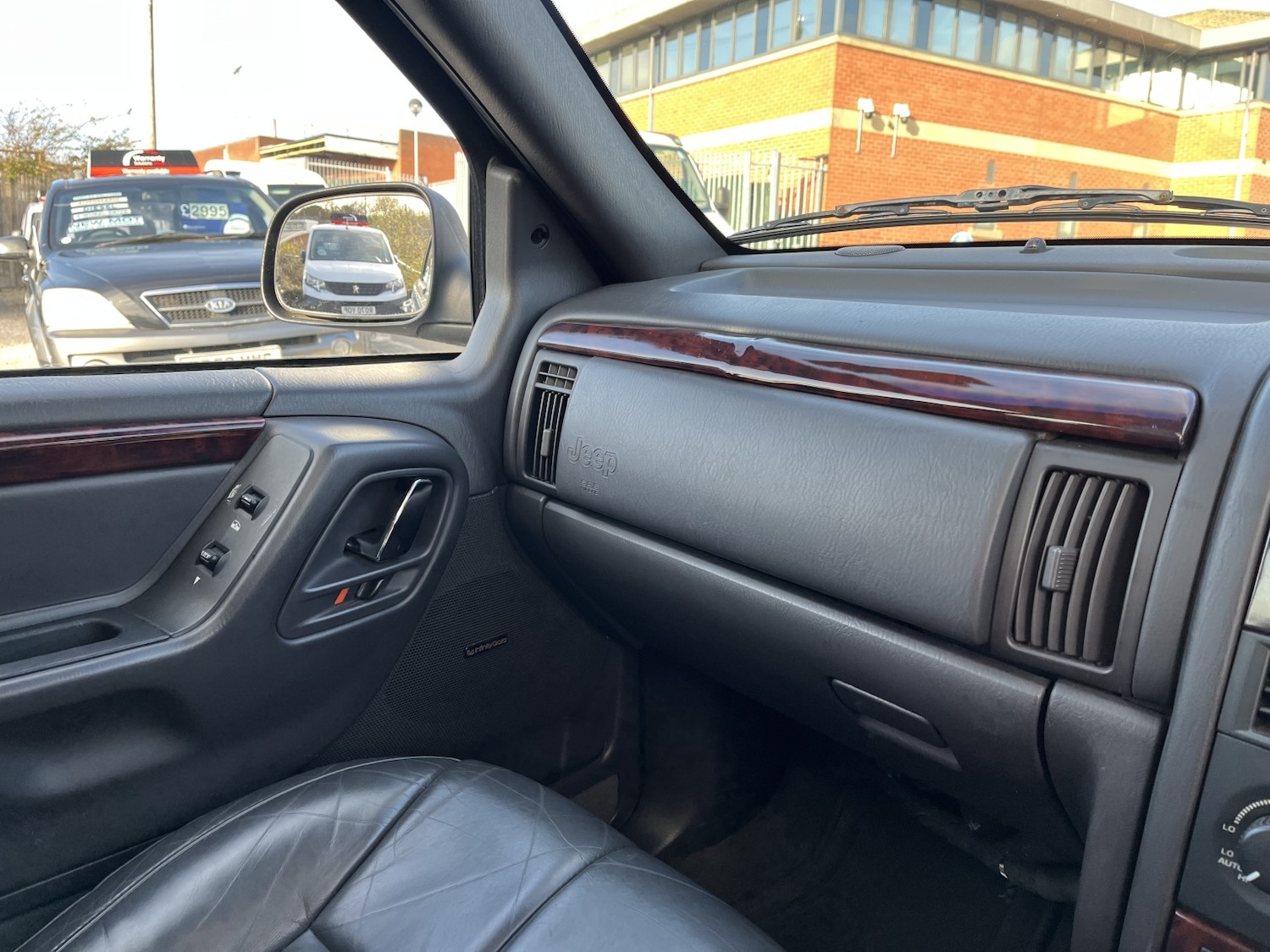 Used Jeep Grand Cherokee 2001 for sale - 78105912: Photo 13