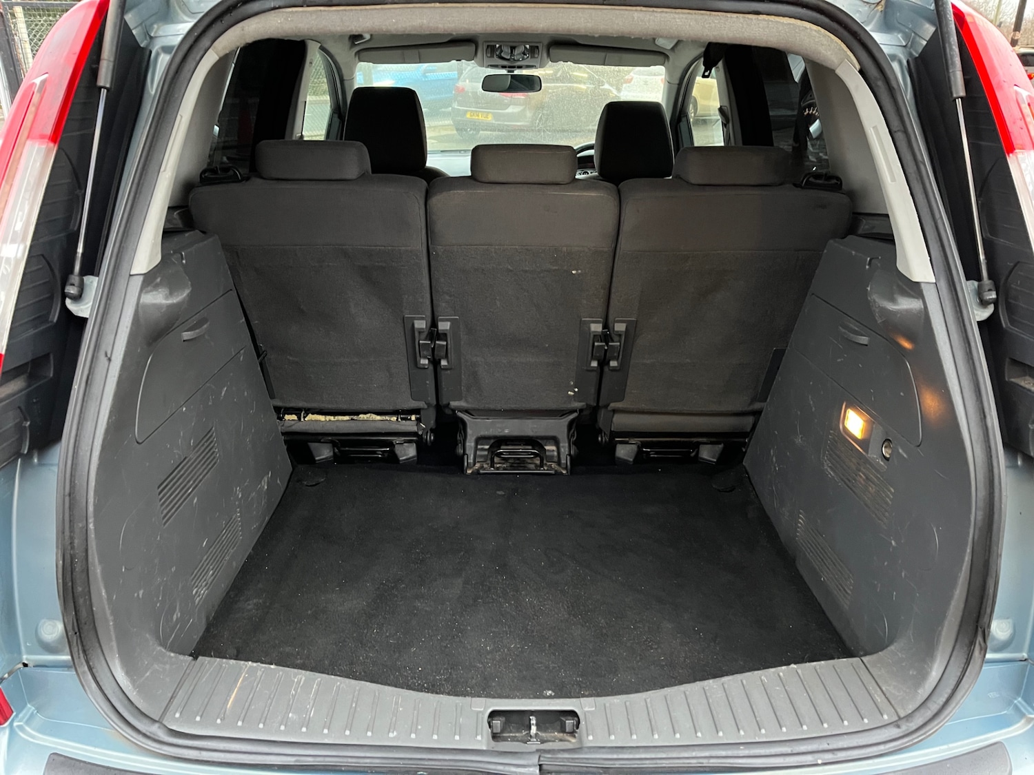 Used Ford C-Max 2008 for sale - 77037070: Photo 9