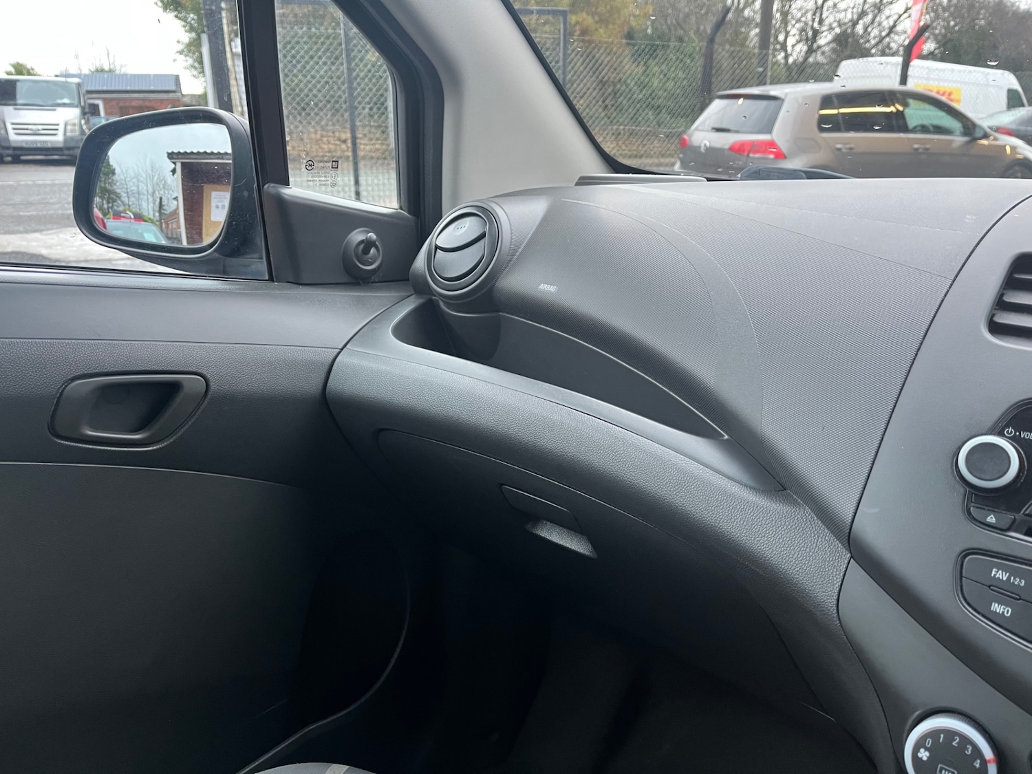 Used Chevrolet Spark 2013 for sale - 76974684: Photo 16