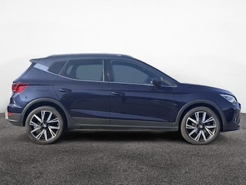 Used SEAT Arona 2023 for sale - 79528424: Photo
