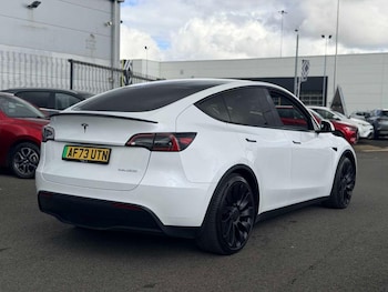 Used Tesla Model Y 2023 for sale - 78556119: Photo