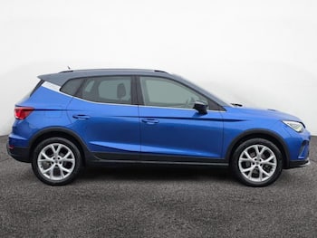 Used SEAT Arona 2023 for sale - 79653316: Photo