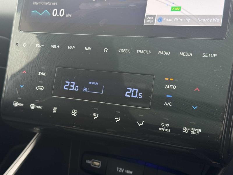 Used Hyundai TUCSON 2023 for sale - 76017153: Photo 32