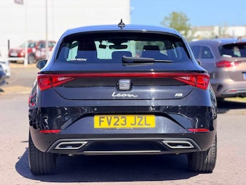 Used SEAT Leon 2023 for sale - 78413281: Photo