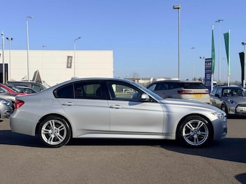 Used BMW 3 Series 2019 for sale - 77890388: Photo