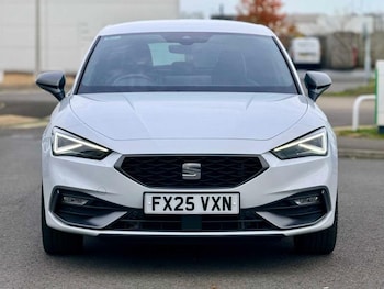 Used SEAT Leon 2025 for sale - 76452858: Photo