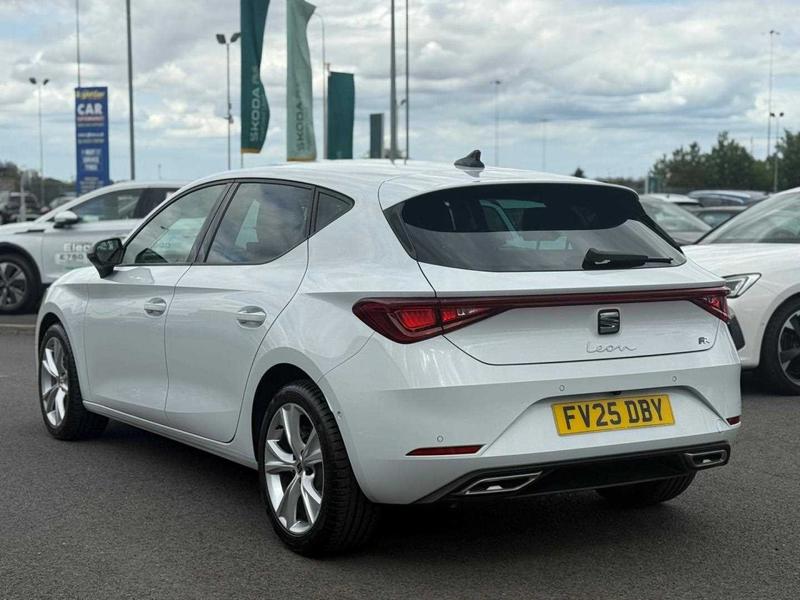 Used SEAT Leon 2025 for sale - 76384976: Photo 5