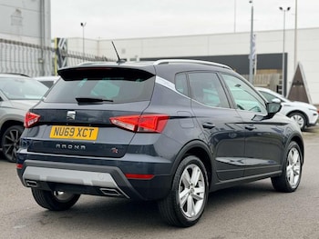 Used SEAT Arona 2019 for sale - 77009477: Photo