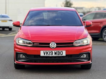 Used Volkswagen Polo 2019 for sale - 76216548: Photo
