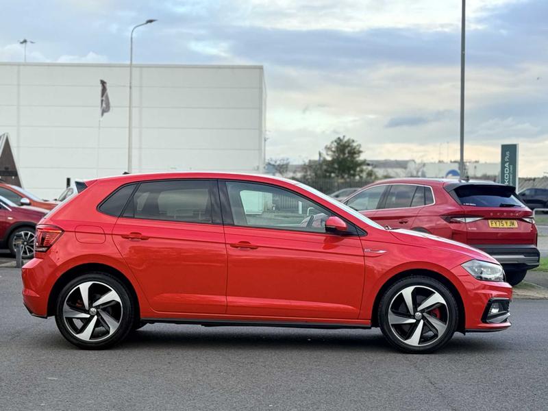 Used Volkswagen Polo 2019 for sale - 76216548: Photo 3