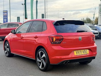 Used Volkswagen Polo 2019 for sale - 76216548: Photo