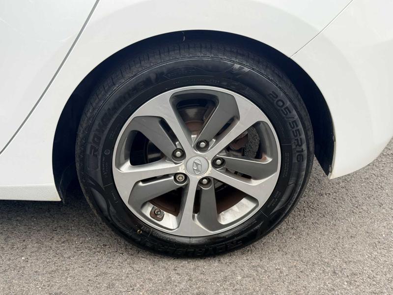 Used Hyundai i30 2016 for sale - 76184551: Photo 13