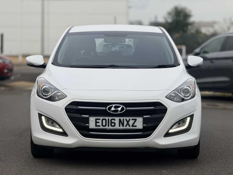 Used Hyundai i30 2016 for sale - 76184551: Photo 2