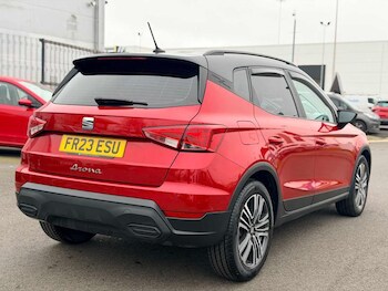 Used SEAT Arona 2023 for sale - 77675576: Photo