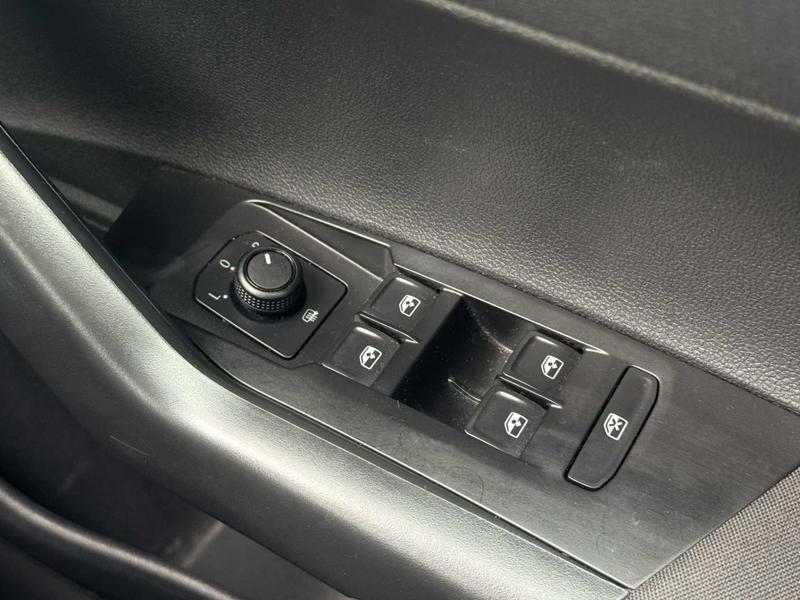 Used Volkswagen Polo for sale - 76168288: Photo 28