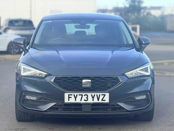 Used SEAT Leon 2023 for sale - 76405212: Photo