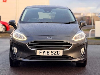 Used Ford Fiesta 2018 for sale - 77055881: Photo