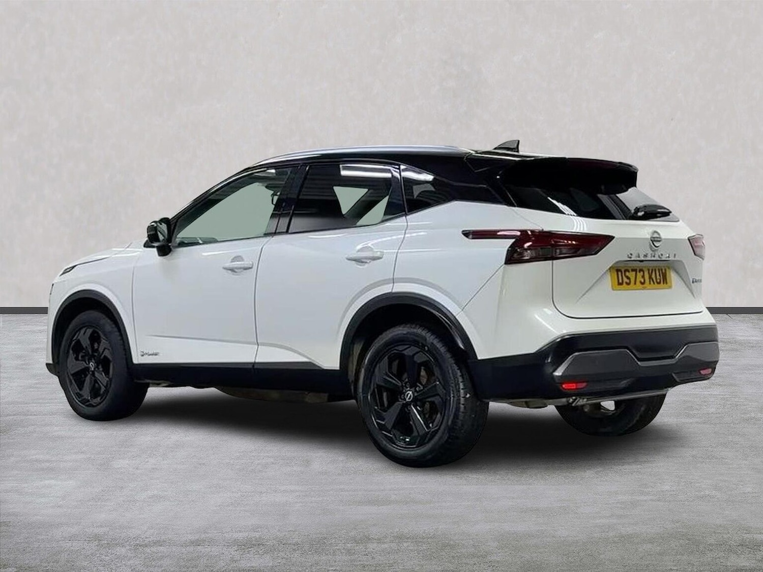 Used Nissan Qashqai 2023 for sale - 77701315: Photo 2