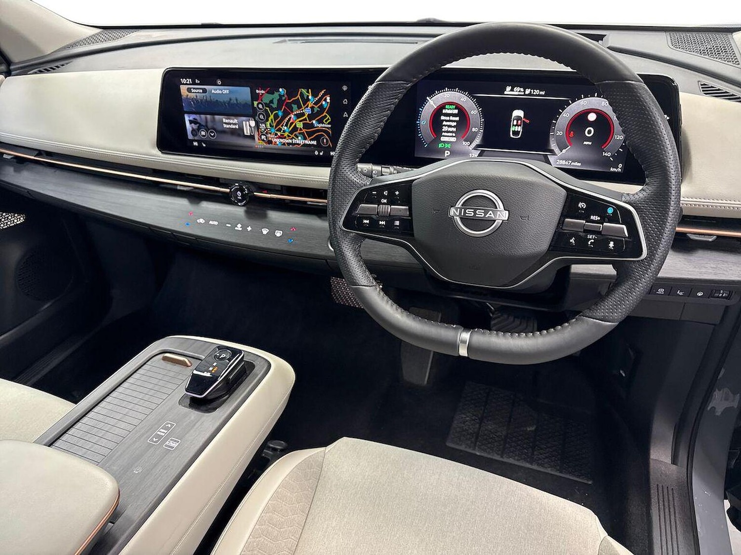 Used Nissan ARIYA 2022 for sale - 77629349: Photo 9