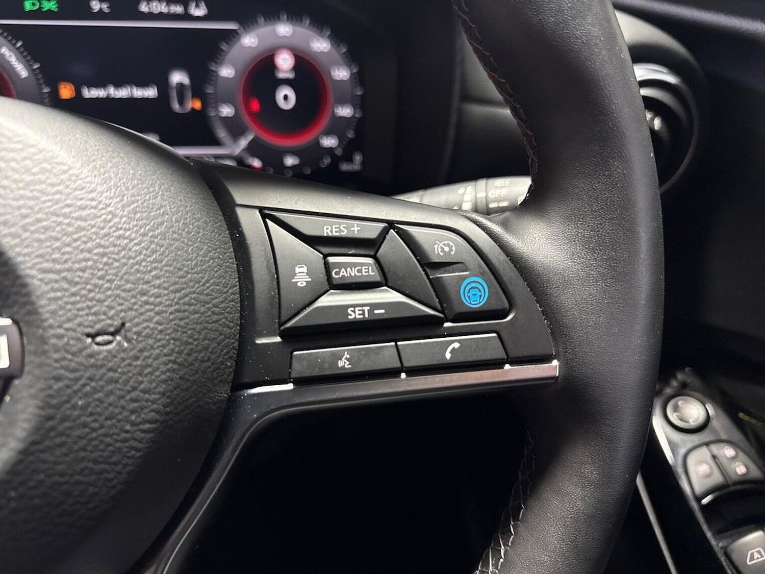 Used Nissan Juke 2024 for sale - 76846040: Photo 25