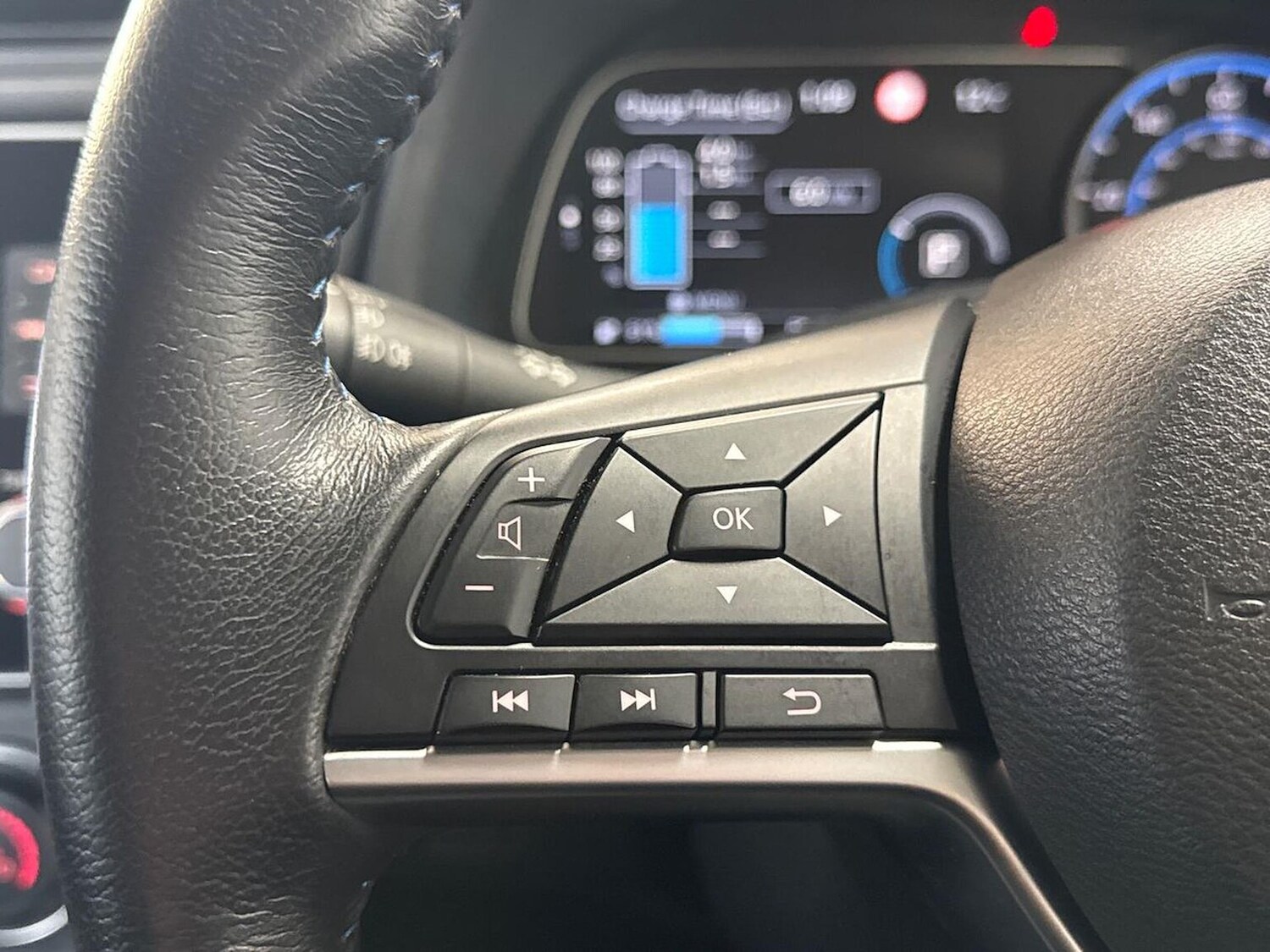 Used Nissan Leaf 2022 for sale - 77488445: Photo 24