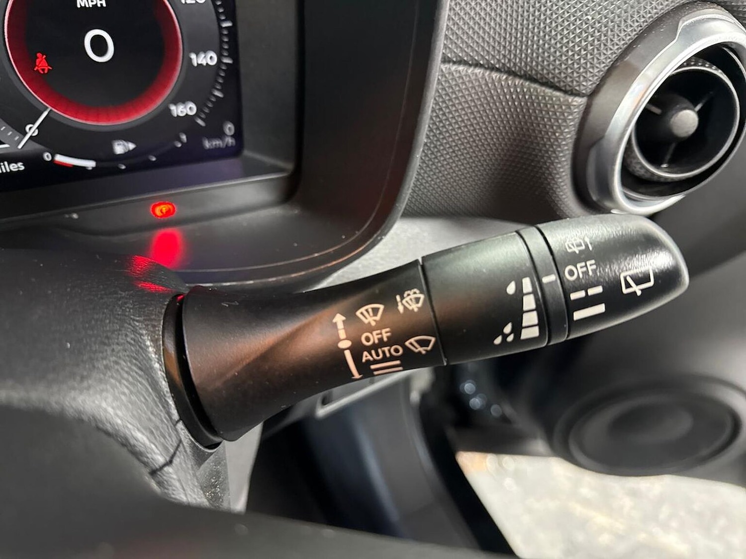 Used Nissan Juke 2025 for sale - 78191831: Photo 28