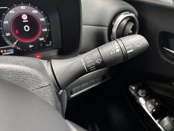 Used Nissan Juke 2024 for sale - 75484857: Photo 26