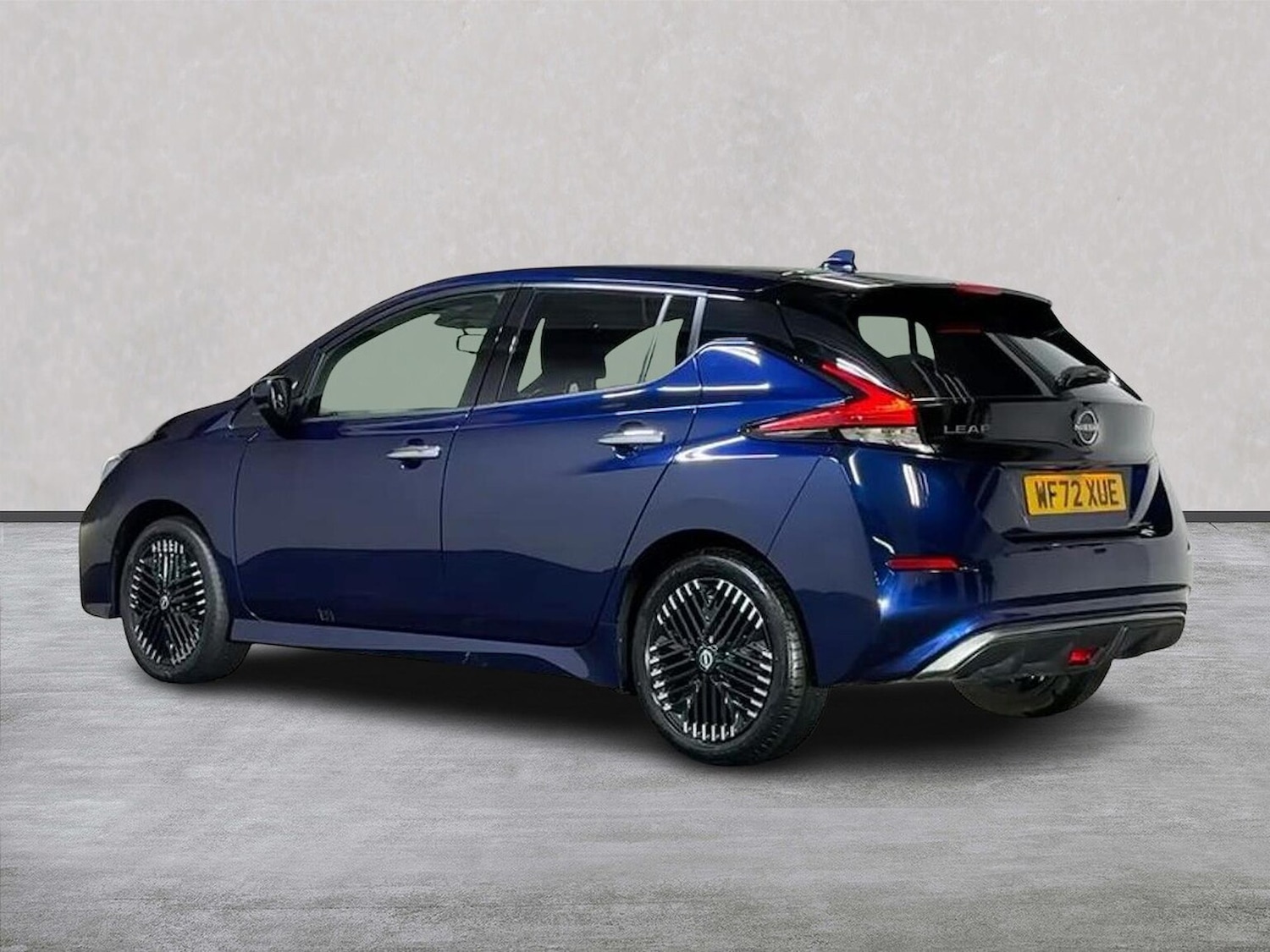 Used Nissan Leaf 2022 for sale - 76884963: Photo 2